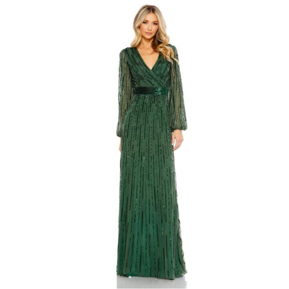 NWT $598 Size 10 Mac Duggal Sequined Wrap Over Puff Sleeve Gown - Picture 1 of 5